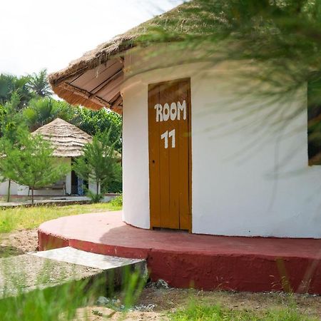 Folonko Tamba Kuruba Eco-Lodge מראה חיצוני תמונה