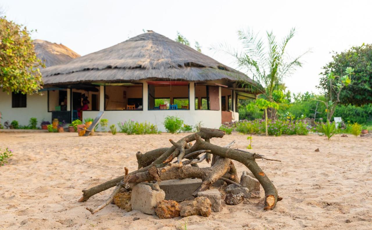 Folonko Tamba Kuruba Eco-Lodge מראה חיצוני תמונה
