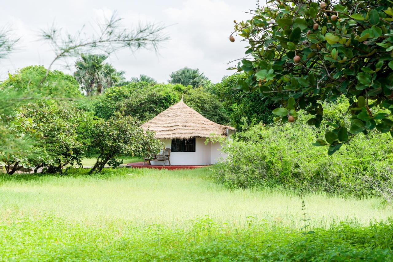 Folonko Tamba Kuruba Eco-Lodge מראה חיצוני תמונה